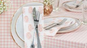 Tablecloth Or Placemats For Every Table
