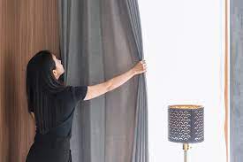 insulated curtains to keep heat out