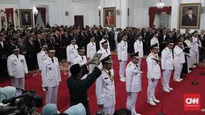 Bajak' Kepala Daerah dan Upaya Amankan Suara Jokowi