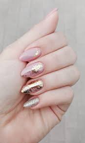 golden nails gold hands nails