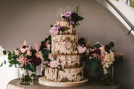 wedding cake flowers pion for flowers