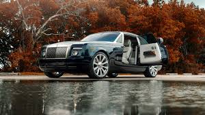 Burgundy rolls royce phantom on dark backgrou. 3 Rolls Royce Hd Wallpapers Backgrounds