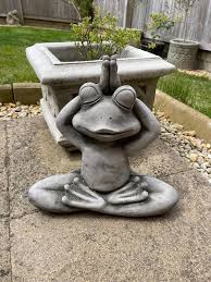 Yoga Frog Stone Garden Statue Outdoor