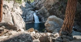 This campsite is very close to the sequoia foothill visitor center which is nice but it also means it's at a much lower elevation than the rest of the park. Kings Canyon Rv Rentals Inland Empire Rv Rentals