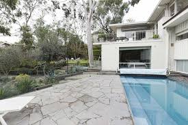 Install Maintain Glass Pool Fencing