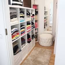 If that's the case, opt for a garment rack to display your clothes. 21 Best Small Walk In Closet Storage Ideas For Bedrooms