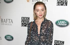 She was born in manchester, and is the daughter of actress sally dynevor and screenwriter tim dynevor. Phoebe Dynevor And Pete Davidson Confirm Romance Entertainment Purdueexponent Org