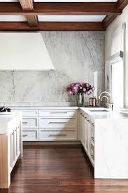 Kitchen with marble backsplash ideas. 25 Timeless And Chic Marble Kitchen Backsplashes Shelterness
