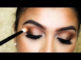 how to apply eyeshadow perfectly tips