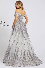 Mac duggal opened the first design house just over 30 years ago in chicago, illinois. Make A Bold Statement In This Beaded Tulle Evening By Mac Duggal 20174d Prom Dress Promheadquarters Com