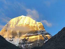 Kailash parvat, the abode of lord shiva, is a place for spiritual aspirants to find that eternal peace. Kailash Mansarovar Yatra Photo Gallery