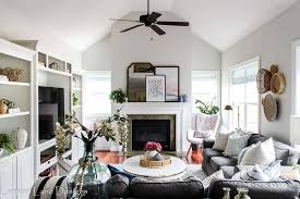 modern farmhouse living room decor