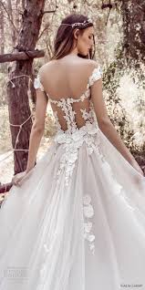 1157 best images about Wedding Dresses on Pinterest
