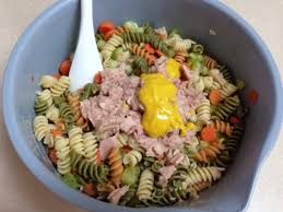 cold tuna pasta salad recipe delishably