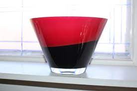 Large Art Glass Fruit Bowl Red And