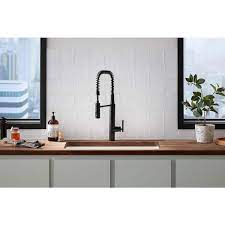 semiprofessional kitchen sink faucet
