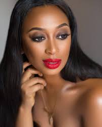 makeup maven camara aunique reveals