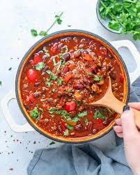 Add the remaining beef and cook, breaking up pieces with a wooden spoon, until no longer pink, 3 to 4 minutes. Easy Homemade Beef Chili Recipe Healthy Fitness Meals