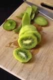 Do you cut out the center of a kiwi?