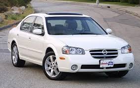 2002 nissan maxima review ratings