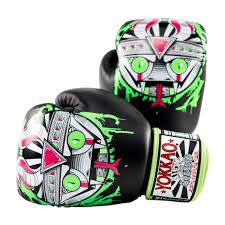 Apex Snake Muay Thai Boxing Gloves 6oz