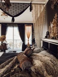 21 gothic bedroom ideas straight out of