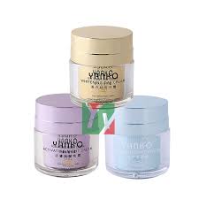 Anyway, i don't really care about the details. Yanko Skin Care Day Cream Night Cream Moisturizing Cream Halal Marketplace