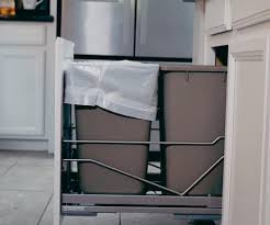 kitchen cabinet trash can pull out