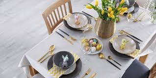 dining table this easter hunter