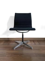 The best desk chairs to get online. Mid Century Desk Chair By Charles Ray Eames For Herman Miller For Sale At Pamono