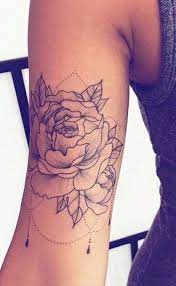 50+ Beautiful Rose Tattoo Ideas | Tatouage rose, Tatouage, Tatouage bras
