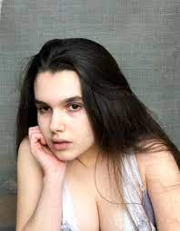 Maria Sofia Federico, la 18enne che fa porno ma non ha mai avuto un  orgasmo. E che si dice femminista