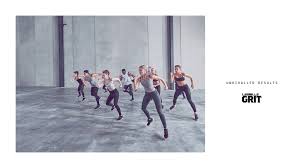 les mills grit strength is a 30 minute high intensity interval hiit workout designed to improve strength and build lean muscle this workout