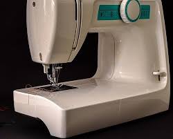 The area behind the needle, enclosed by the sewing machine is called the throat or harp. 20 Different Types Of Sewing Machines Sew Guide