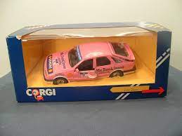 corgi c299 4 ford sierra 2 3l ghia