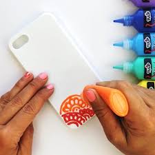 Tired of your boring old phone case? Puffy Paint Diy Phone Cases Tulip Color