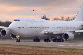 boeing 747 8 vip could be sped