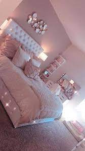 Gorgeous Pink Room Decor Ideas