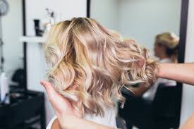 It's easy to use and provides instant results. Honey Blonde Hair Salon Melbourne Cbd Haircut And Hairdressing Hair Colouring Bookwell