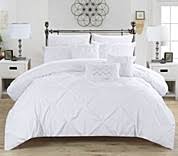 Browse our fill comforters in so many different color and design schemes to match your bedroom decor to the season or your mood. Queen Bed In A Bag And Comforter Sets Queen King More Macy S