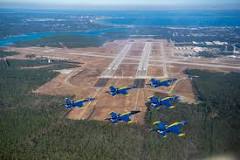 can-civilians-watch-the-blue-angels-practice