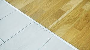 tile vs wood flooring major