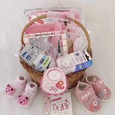 newborn baby gifts at