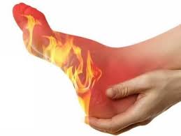 burning foot pain causes diagnosis