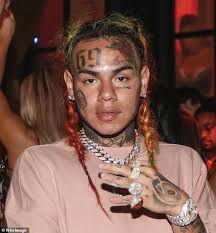 69 rapper cartoon wallpapers and background images for all your devices. Rapper 6ix9ine Admits Gang Membership And Pleads Guilty To Nine Federal Charges Daily Mail Online
