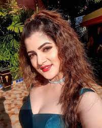 Srabanti chatterjee made her debut in silver screen with the movie mayar badhon in 1997. Srabanti The Sexy Queen Home Facebook