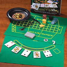 Buy Toyshine 5 in 1 Poker Casino Game Set - Roulette, Poker, Blackjack,  Cards Gifting Party Online at Low Prices in India - Amazon.in