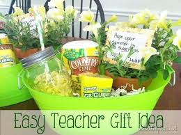 easy teacher gift idea beneath my heart