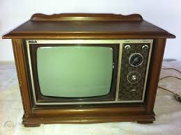 Vintage walnut entertainment tv stand creates a beautiful image in your living room all the time. Rare Vintage 60 S Rca 9 Mini Wood Console Tv Television Salesman Sample 403468457