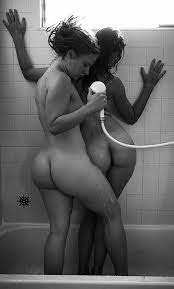 Lesbian Shower Scenes Nude